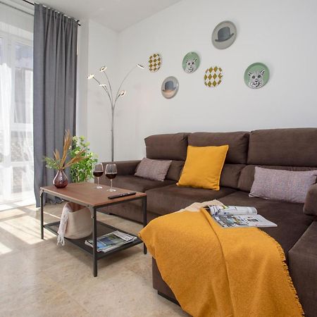 Precioso Apartamento En Pleno Centro By Rent Me Малага Екстер'єр фото